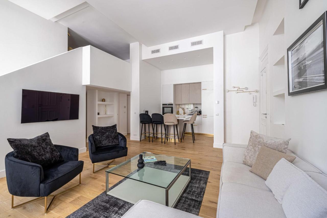 Luxury Renovated - Rue Hoche Apartamento